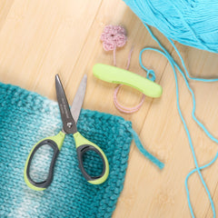 green craft scissors titanium coated stainless steel blunt blade cap sharp blade straight cut paper knitting yarn