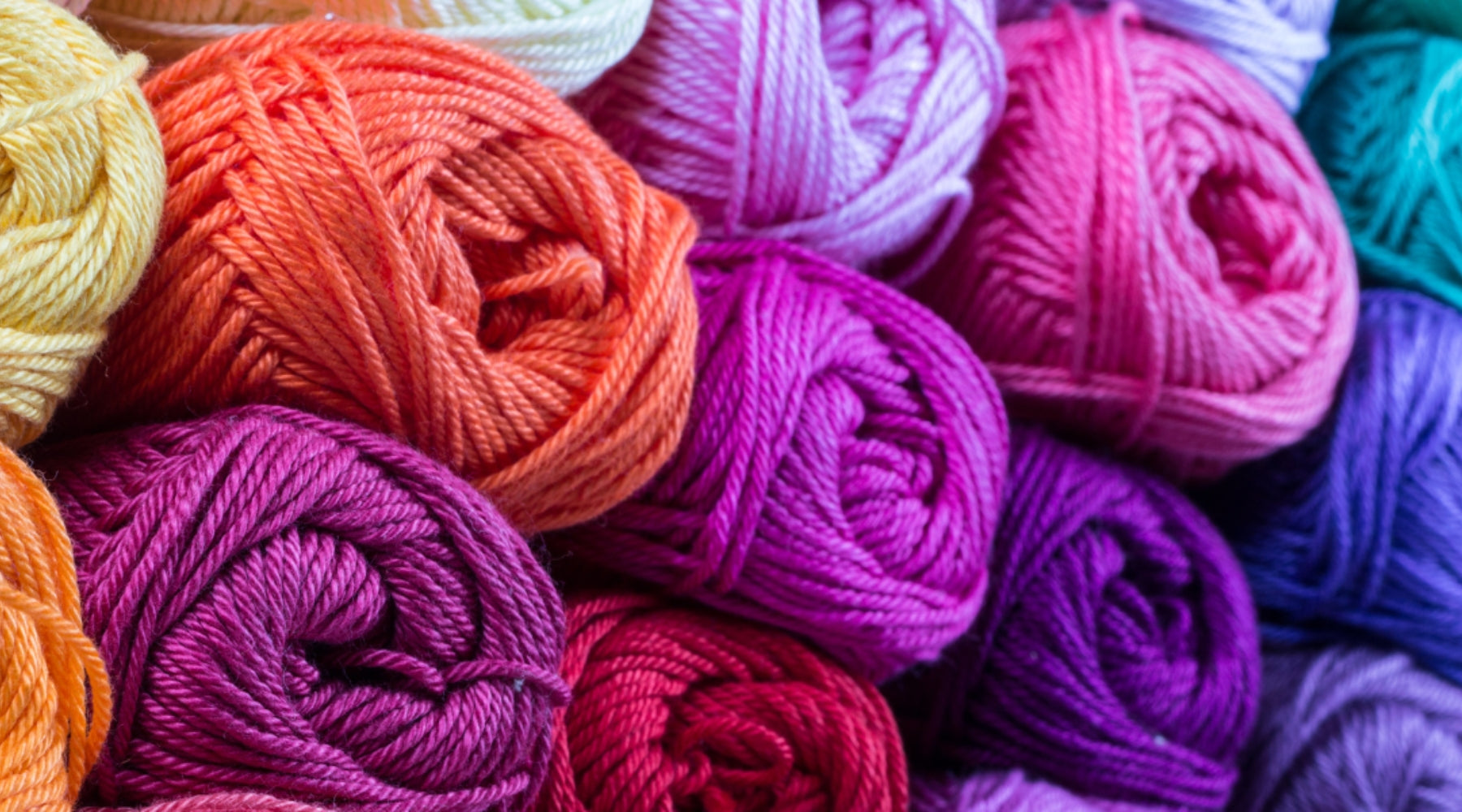 Hue Knew? The Art of Choosing Yarn Colors That Pop